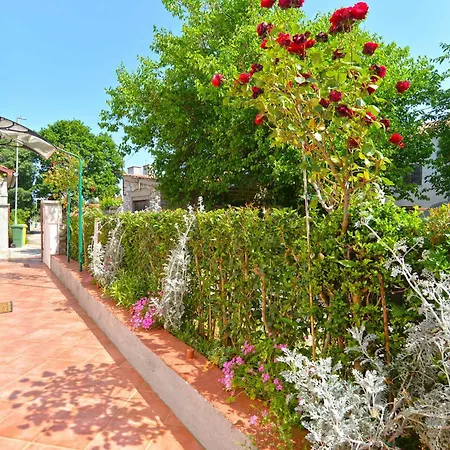With A - C In Porec-istrien 44243 Apartment Porec